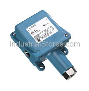 United Electric J403-551 30" -0-200psi Pressure Switch NEMA4